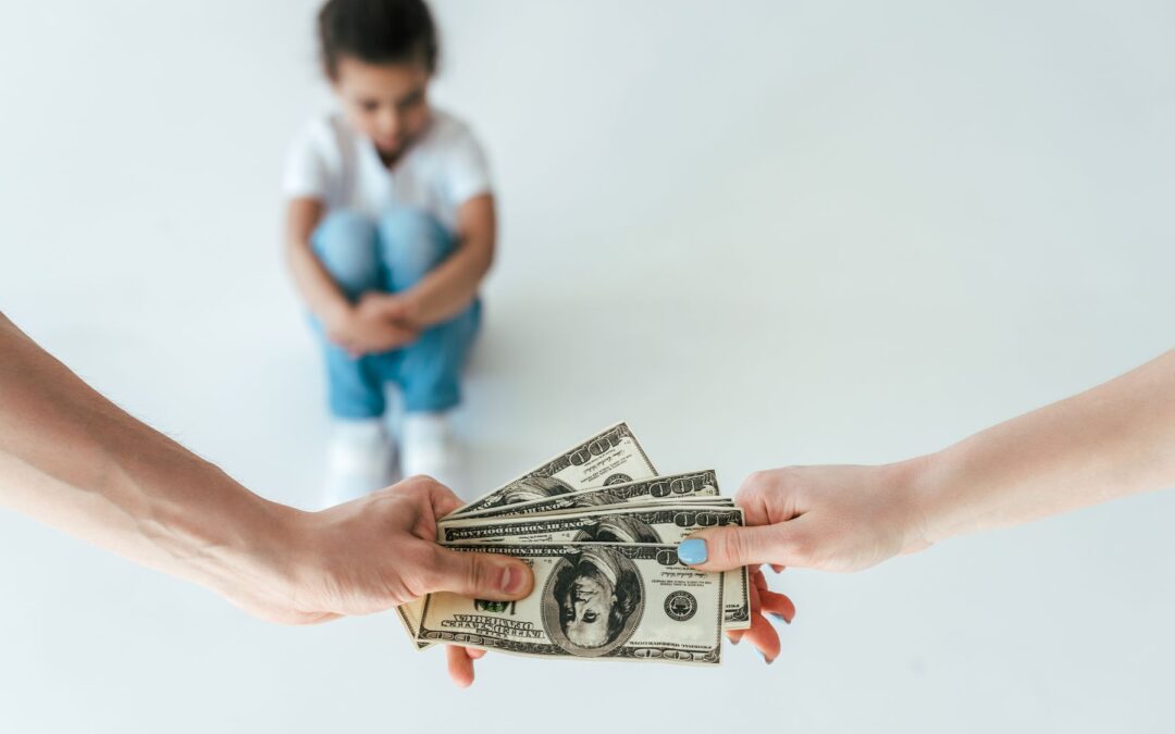 ¿Cómo se determina la pensión de alimentos para los hijos?